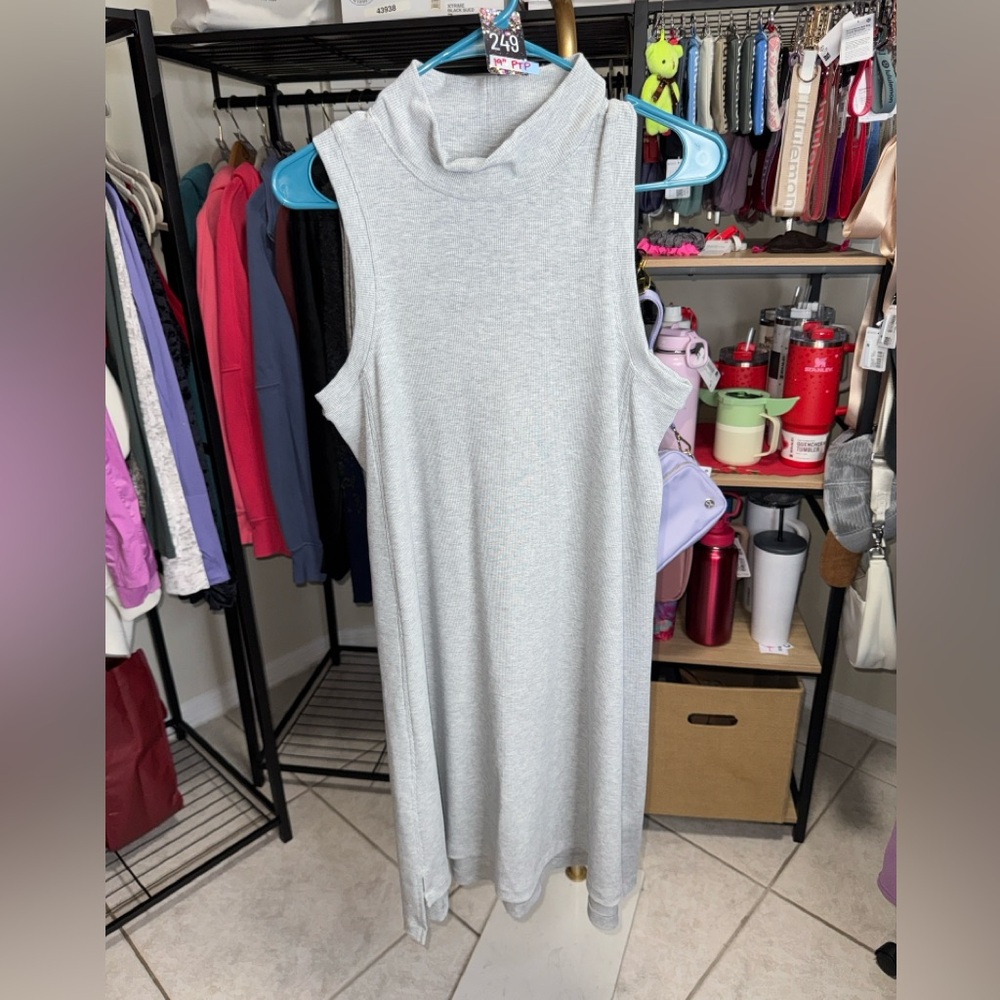 249. Lululemon Gone for the Week Dress in Heathered Core Light Grey